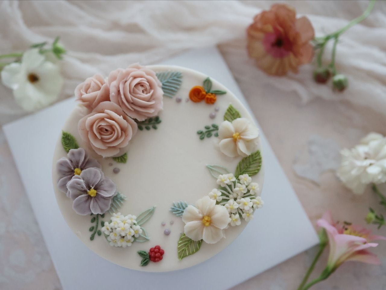 클래스101 Angeum flower embroidery mochi cake with delicious flowers Rice n Bloom