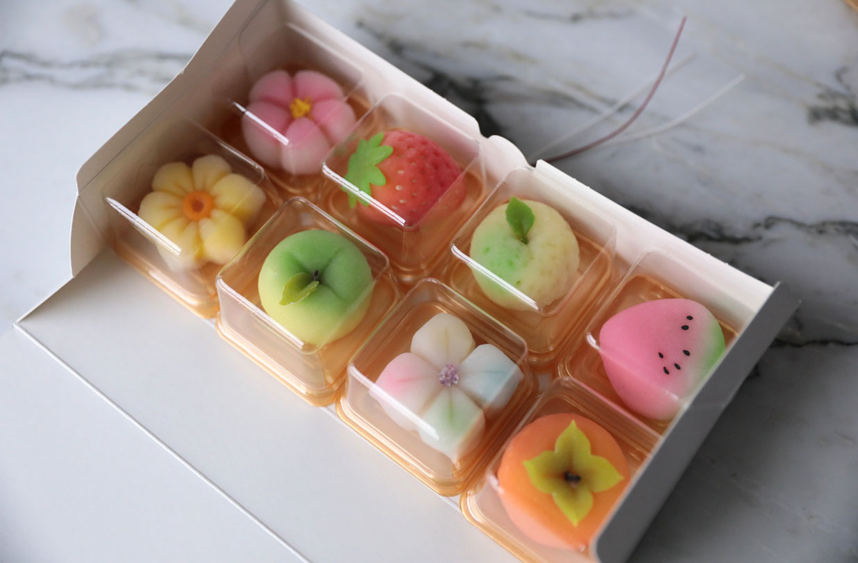 CLASS101+ | Real Japanese sweets that are twice as tasty: they create ...