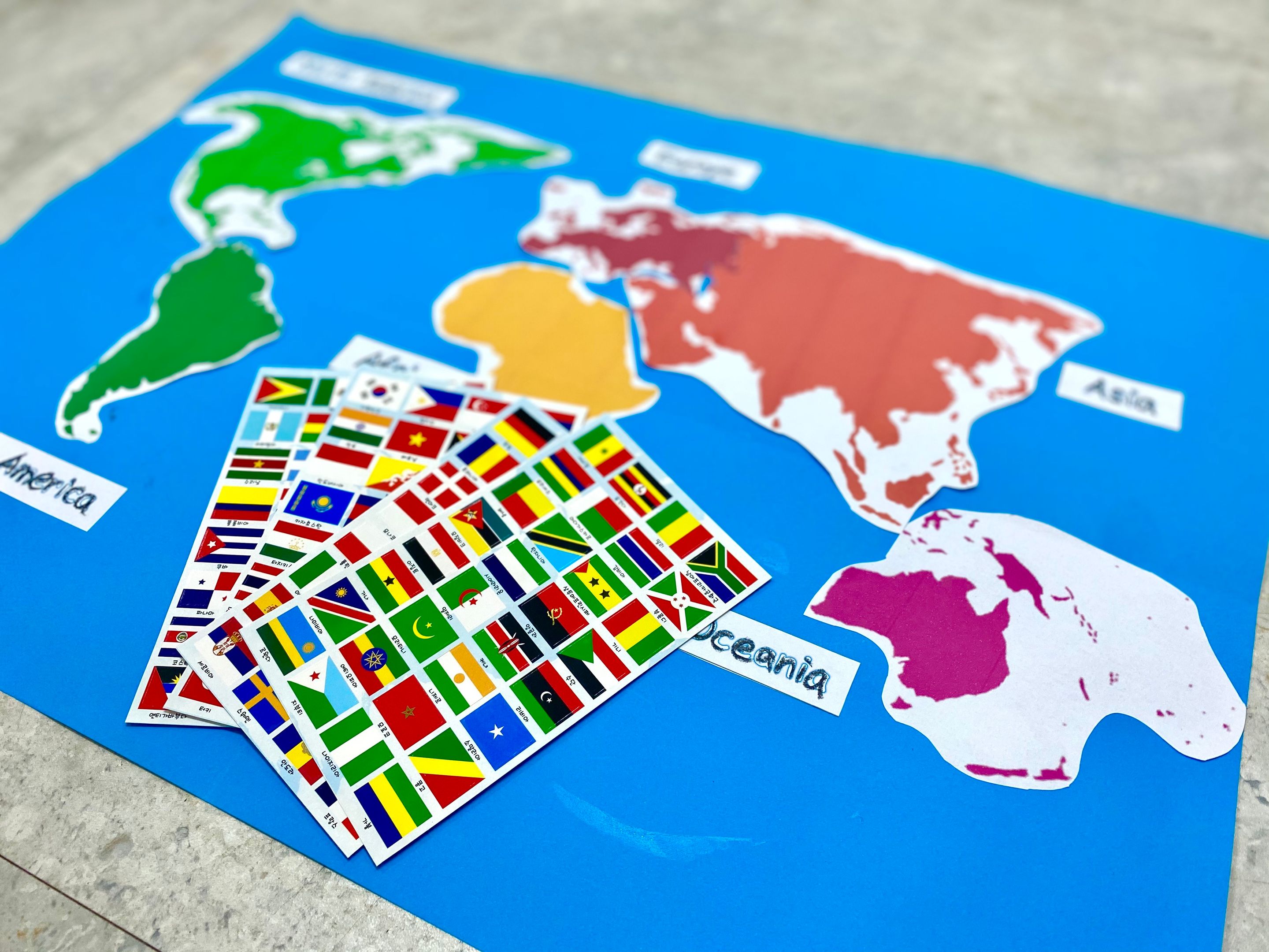 클래스101 My child opens a map and speaks English! Soupon