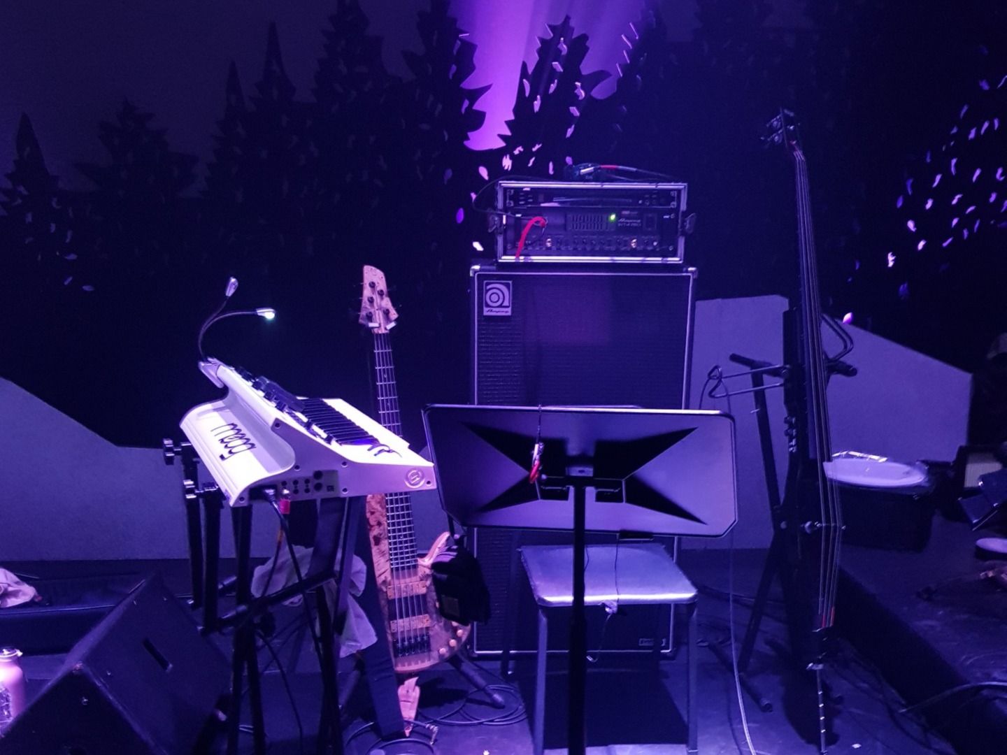 클래스101 How about a bass guitar that gives charm with a heavy bass